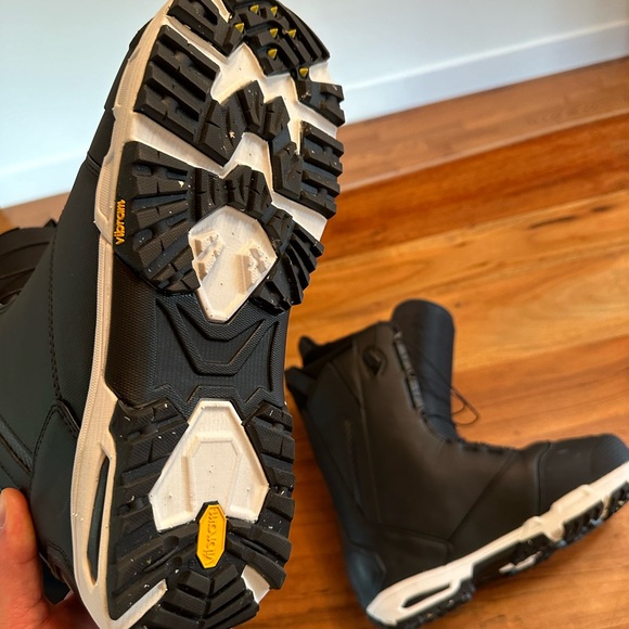 Burton Driver X snowboard boots. Like new, worn once. Did not fit. - Picture 3 of 4